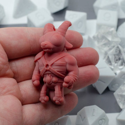 Might Team Queen: Kobold Den Mother